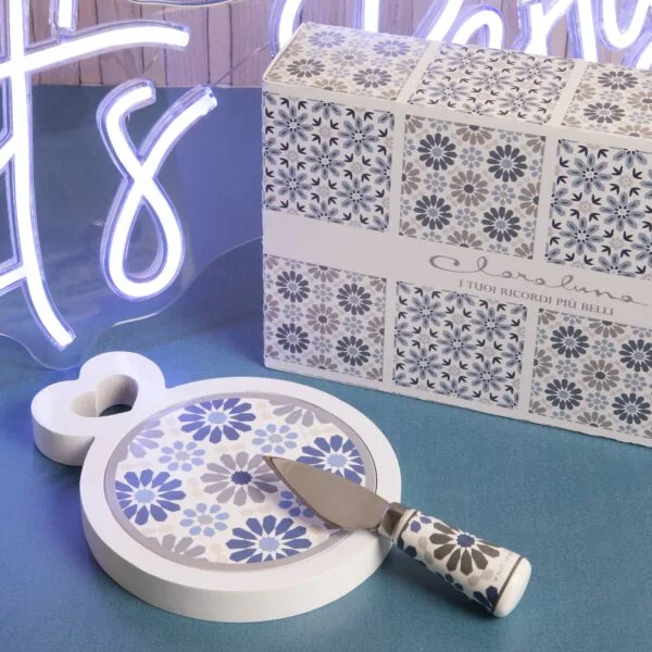 Tagliere bianco con decoro blu-tortora + coltellino Claraluna 24043