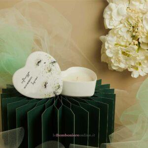 Scatola cuore in porcellana con candela decoro floreale verde Claraluna 26038-CAND