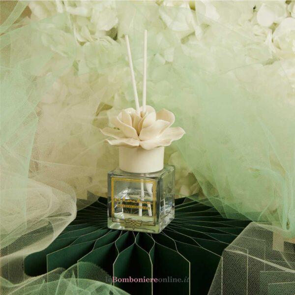 Diffusore con fiore bianco e 100ml di essenza floreale Claraluna 26154