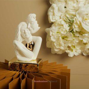 Coppia innamorati con cuore su base oro Claraluna 26266