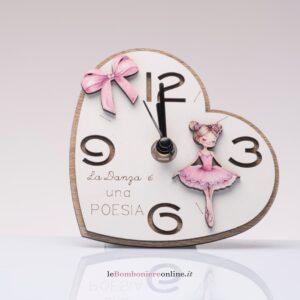 Orologio in legno con ballerina Cuorematto D9242