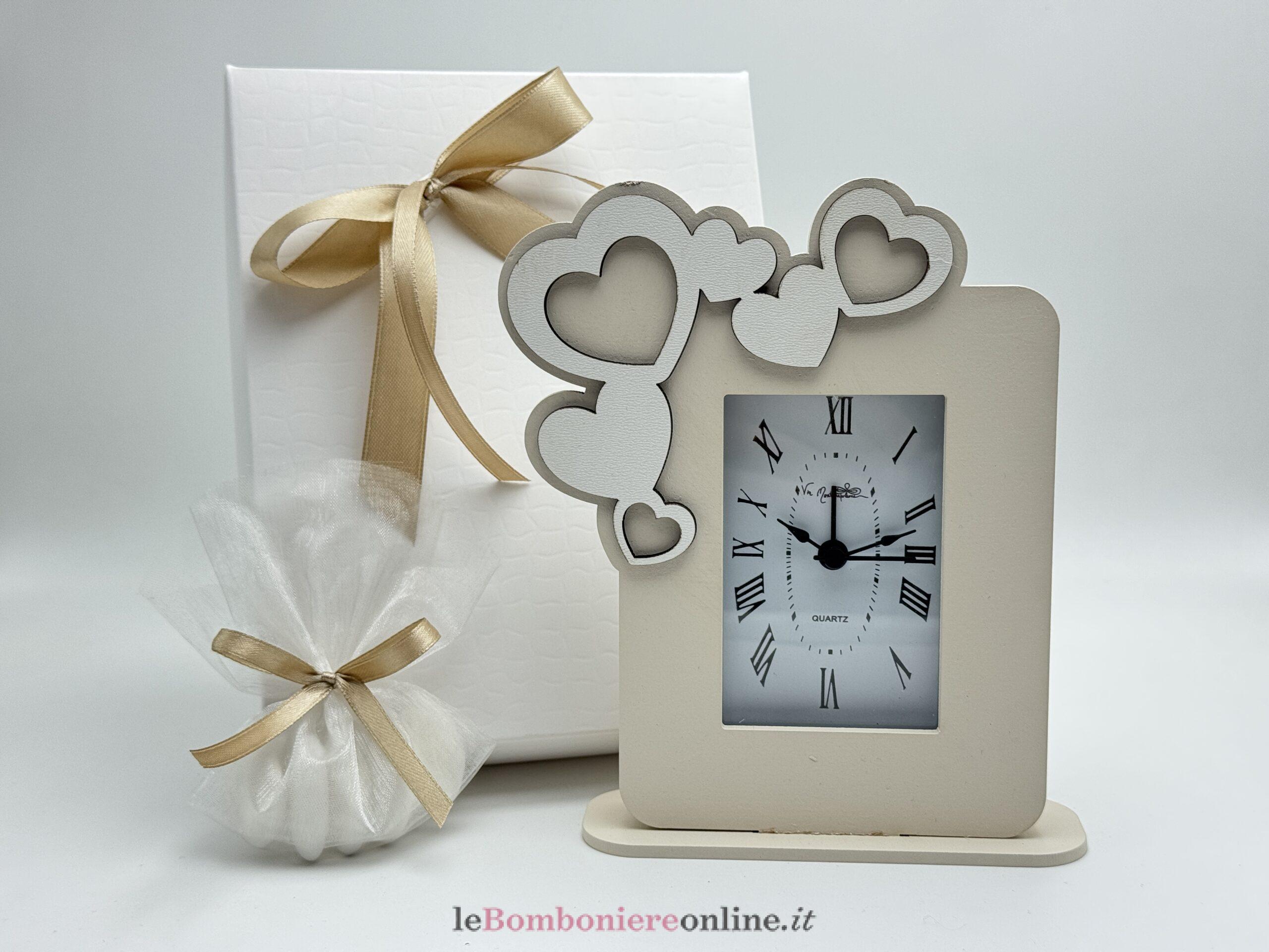 orologio-legno-cuori-mariellamartini-cr6010/s Orologio in legno con cuori Mariella Martini CR6010/S